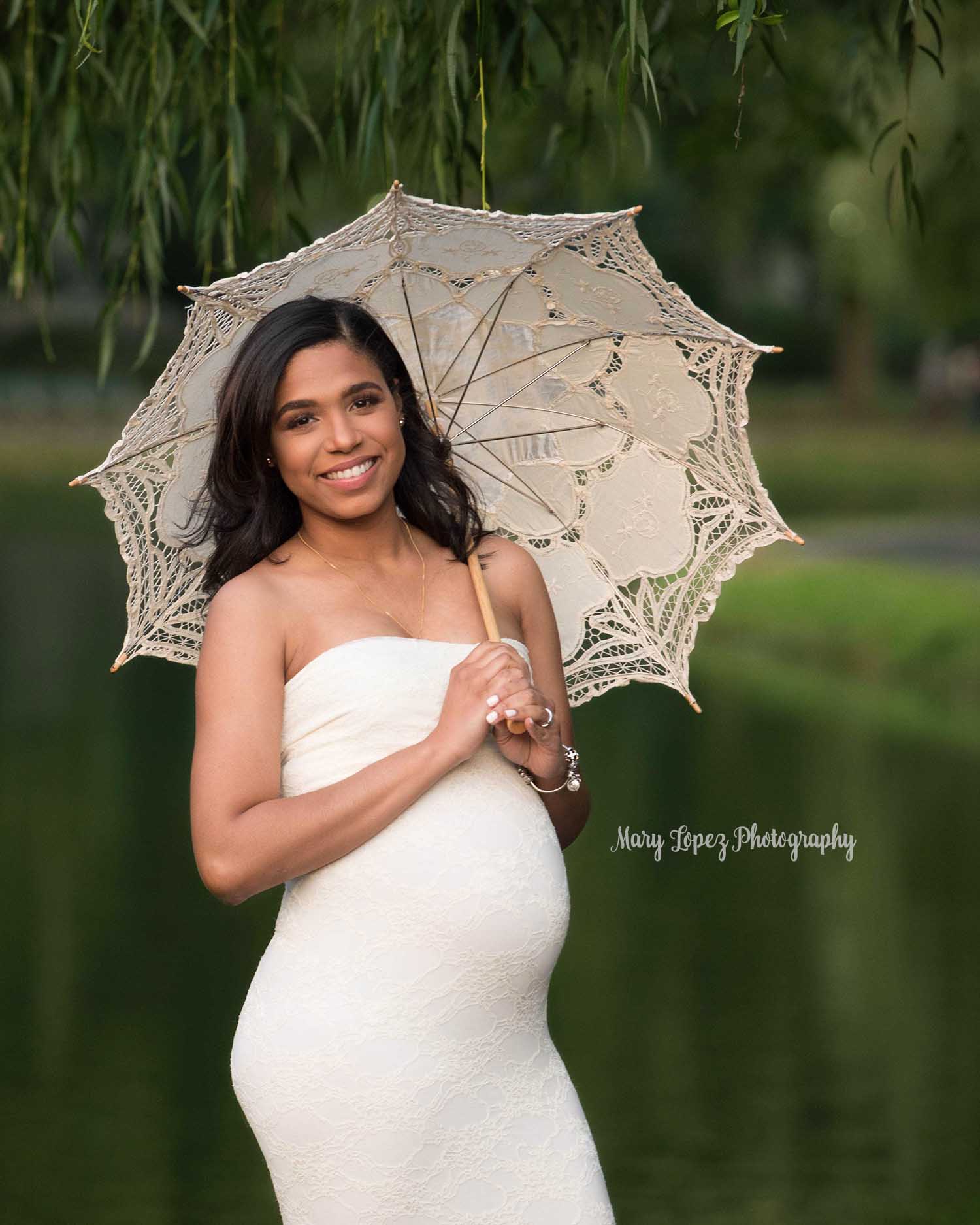 Mary Lopez Photography, Beautiful Mom, New York Moms, Bronx Photographer, Manhattan Photographer, New York City Photographer